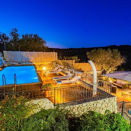 Villa Vanessa Con Piscina Privata - Castro Castro  Kültér fotó