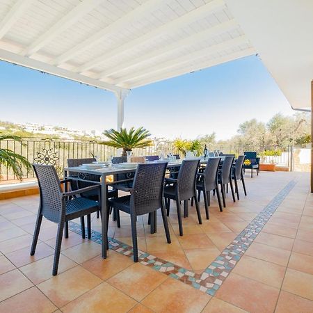 Villa Vanessa Con Piscina Privata - Castro Castro  Kültér fotó