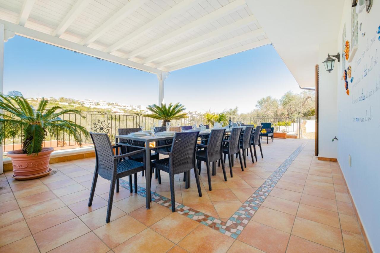 Villa Vanessa Con Piscina Privata - Castro Castro  Kültér fotó
